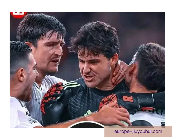 奥纳纳足总杯致命失误再成头条曼联门神状态与信任危机全面爆发时刻