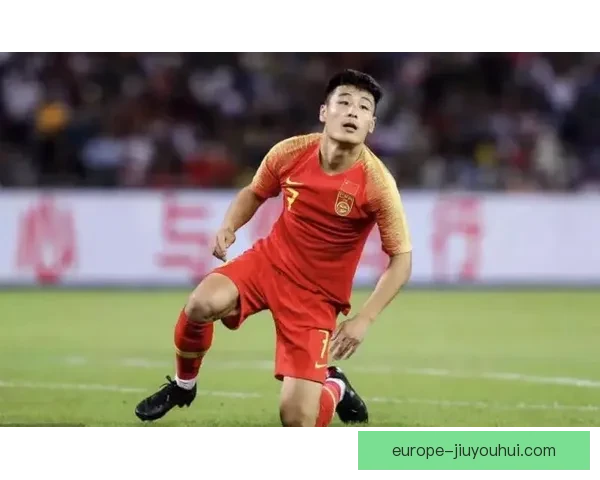 武磊力压群雄摘得中超金靴荣誉展现出色个人能力和坚韧拼搏精神